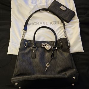 Michael Kors Hamilton Large Purse and Matching Wallet